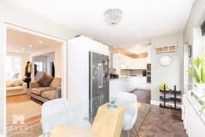 Photo 11- click for photo gallery